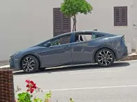Usata Toyota Prius Lounge 223 CV (164 kW) 2023 Grigio Utilitaria