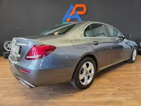Usata Mercedes E200 184 CV (135 kW) 2017 Grigio Berlina