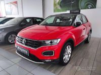 Usata VW T-Roc Sport 150 CV (110 kW) 2022 Rosso SUV