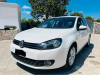 Usata VW Golf VI 102 CV (75 kW) 2010 Bianco Utilitaria