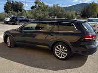 Usata VW Passat 170 CV (125 kW) 2017 Grigio Station wagon