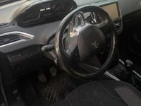 Usata Peugeot 2008 2016 Grigio SUV