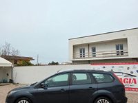 Usata Ford Focus 90 CV (66 kW) 2008 Grigio Station wagon