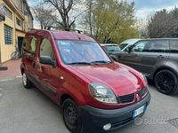 Usata Renault Kangoo Luxe 95 CV (69 kW) 2007 Rosso Monovolume