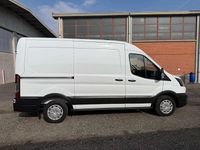 Usata Ford Transit Trend 130 CV (95 kW) 2025 Frozen white Furgone