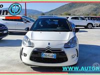 Usata DS Automobiles DS3 So Chic 75 CV (55 kW) 2016 Bianco Coupé