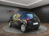 Usata Renault Twingo SE 69 CV (50 kW) 2018 Nero Utilitaria