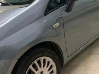 Usata Fiat Grande Punto 65 CV (47 kW) 2007 Grigio Utilitaria