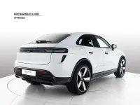 Usata Porsche Macan Turbo 469 kW (639 CV) 2024 Grigio SUV