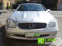 Usata Mercedes SLK200 163 CV (119 kW) 2003 Argento Cabrio