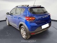 Usata Dacia Sandero Expression 91 CV (66 kW) 2023 Blu/azzurro Utilitaria