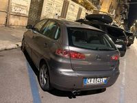 Usata Seat Ibiza 64 CV (47 kW) 2006 Grigio Utilitaria