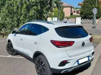 Usata MG ZS Luxury 111 CV (81 kW) 2022 Bianco SUV