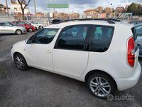 Usata Skoda Roomster Ambition 70 CV (51 kW) 2015 Bianco Monovolume