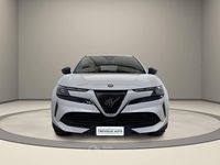 Nuova Alfa Romeo Junior 114 kW (156 CV) 2025 Beige / metallizzato SUV