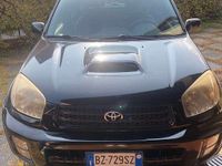 Usata Toyota RAV4 116 CV (85 kW) 2002 Nero SUV