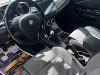 Usata Alfa Romeo Giulietta 105 CV (77 kW) 2011 Bianco Utilitaria