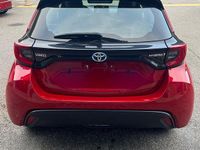 Usata Toyota Yaris Hybrid Style 92 CV (67 kW) 2023 Rosso Berlina
