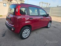 Usata Fiat Panda Lounge 70 CV (51 kW) 2013 Rosso Utilitaria