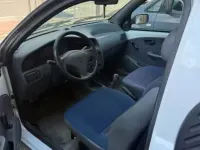 Usata Fiat Strada 73 CV (53 kW) 2000 Bianco Pick-up