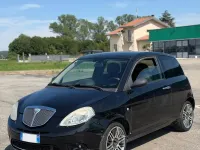 Usata Lancia Ypsilon 75 CV (55 kW) 2009 Nero Utilitaria
