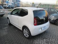 Usata VW up! 68 CV (50 kW) 2015 Bianco Utilitaria