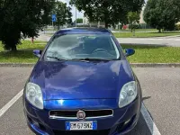 Usata Fiat Bravo Easy 120 CV (88 kW) 2012 Bluazzurro Utilitaria