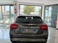 Usata Mercedes GLA200 136 CV (100 kW) 2014 Grigio SUV