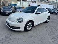 Usata VW New Beetle 105 CV (77 kW) 2013 Bianco Utilitaria