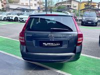 Usata Kia Ceed GT 115 CV (84 kW) 2008 Nero Station wagon