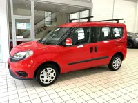 Usata Fiat Doblò Lounge 120 CV (88 kW) 2017 Rosso Monovolume