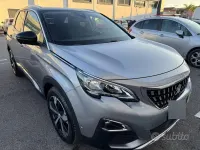 Usata Peugeot 3008 2019 Grigio SUV