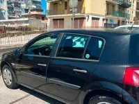 Usata Renault Mégane II 106 CV (77 kW) 2005 Nero Berlina