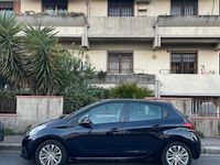 Usata Peugeot 208 2017 Blu Utilitaria