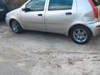 Usata Fiat Punto 69 CV (50 kW) 2004 Grigio Utilitaria