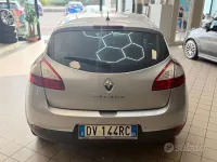 Usata Renault Mégane Dynamique 110 CV (80 kW) 2009 Grigio Berlina