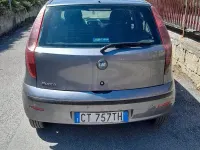 Usata Fiat Punto 60 CV (44 kW) 2005 Grigio Utilitaria