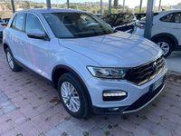 Usata VW T-Roc Business 116 CV (85 kW) 2021 White silver metallic SUV
