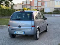 Usata Opel Meriva Enjoy 105 CV (77 kW) 2006 Grigio Monovolume