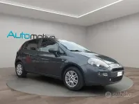 Usata Fiat Punto Lounge 77 CV (56 kW) 2016 Grigio Utilitaria