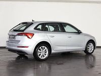 Usata Skoda Scala Ambition 110 CV (80 kW) 2022 Argento brillante Utilitaria
