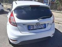 Usata Ford Fiesta 95 CV (69 kW) 2015 Berlina