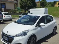 Usata Peugeot 208 Active 75 CV (55 kW) 2016 Bianco Utilitaria