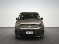 Usata Fiat Doblò 102 CV (75 kW) 2023 Grigio Monovolume