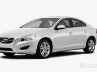 Usata Volvo S60 136 CV (100 kW) 2012 Bianco Berlina