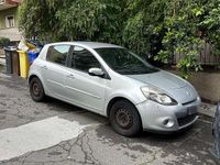 Usata Renault Clio II 68 CV (50 kW) 2010 Berlina