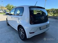 Usata VW up! Move 60 CV (44 kW) 2020 Bianco Utilitaria