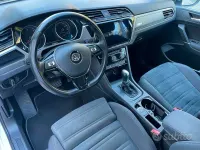 Usata VW Touran 116 CV (85 kW) 2019 Bianco Monovolume