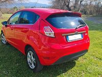 Usata Ford Fiesta 92 CV (67 kW) 2016 Rosso Berlina