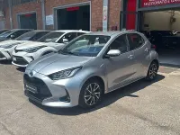 Usata Toyota Yaris Hybrid Trend 116 CV (85 kW) 2022 Grigio Berlina